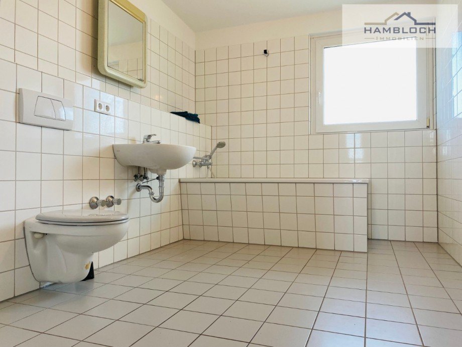 Badezimmer Terrassenwohnung K�ln